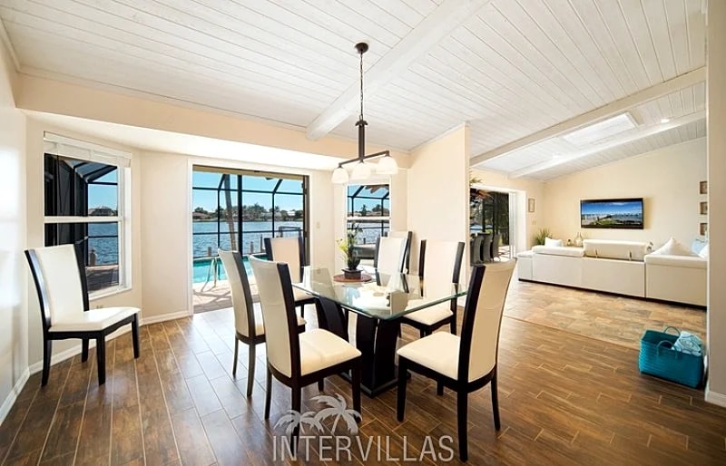 Cape Coral Vacation Homes | Villa Starfish in Cape Coral, Florida, United States — photo 3