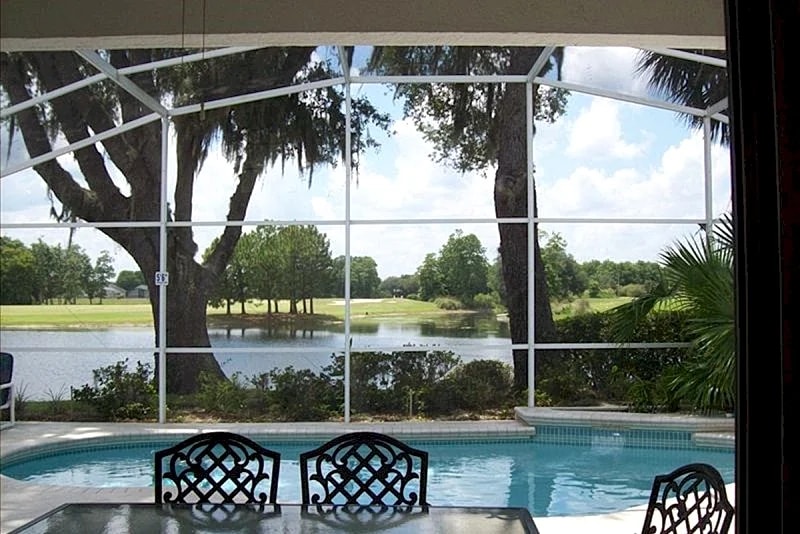 Executive 3 Bed 2 Bath Golf Course Property on Ridgewood Lakes in Davenport, Florida, United States — photo 3