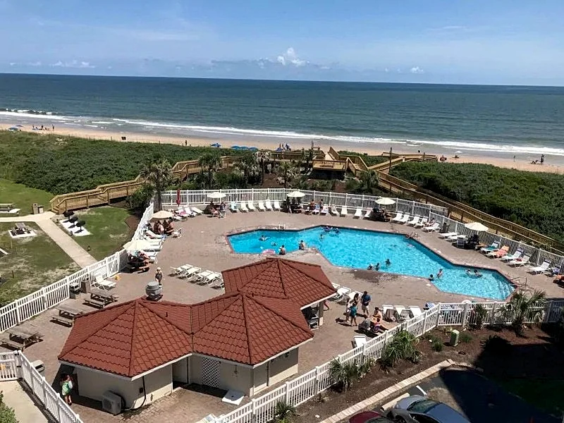 GREAT OCEAN & POOL VIEW, 2 BR/2 BATH CONDO, ST. REGIS RESORT, N. TOPSAIL BEACH