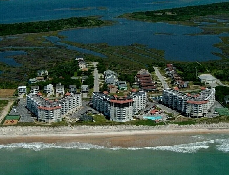 GREAT OCEAN & POOL VIEW, 2 BR/2 BATH CONDO, ST. REGIS RESORT, N. TOPSAIL BEACH,N in North Carolina, United States — photo 2