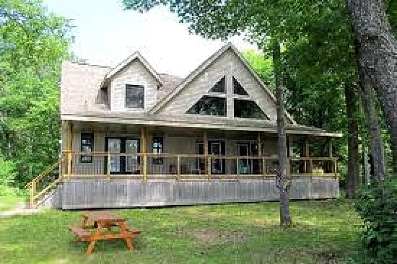 The Woodlot -F474 in Riley Lake, Ontario, Canada — photo 3