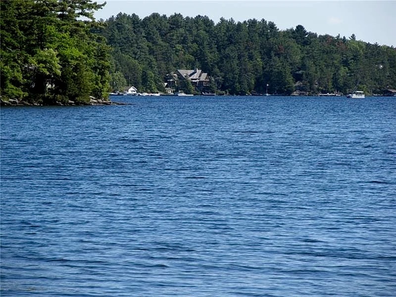 Tranquility Shores - F262 in Bracebridge, Ontario, Canada — photo 2