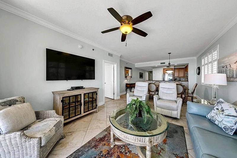 Azure 201 in Okaloosa Island, Florida, United States — photo 2
