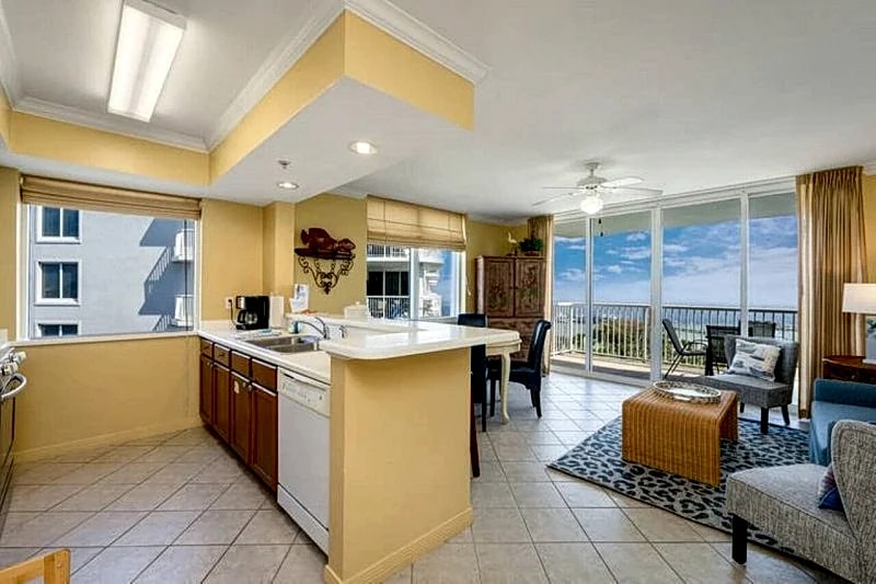 Destin West Pelican 601 in Okaloosa Island, Florida, United States — photo 4