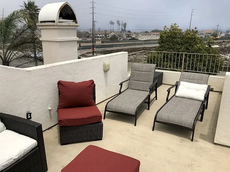 Gorgeous beach property at the Mandalay Shores in Oxnard, California, United States — photo 5