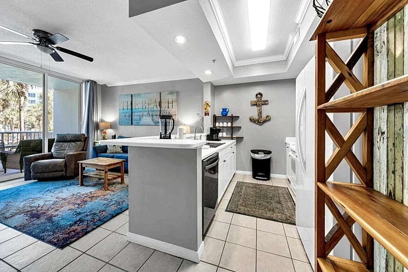 Destin West Pelican L-04 in Okaloosa Island, Florida, United States — photo 5