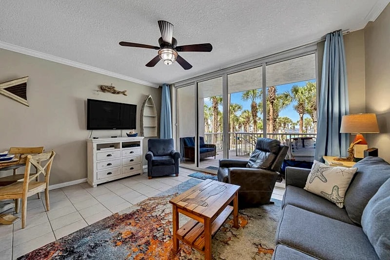 Destin West Pelican L-04 in Okaloosa Island, Florida, United States — photo 4