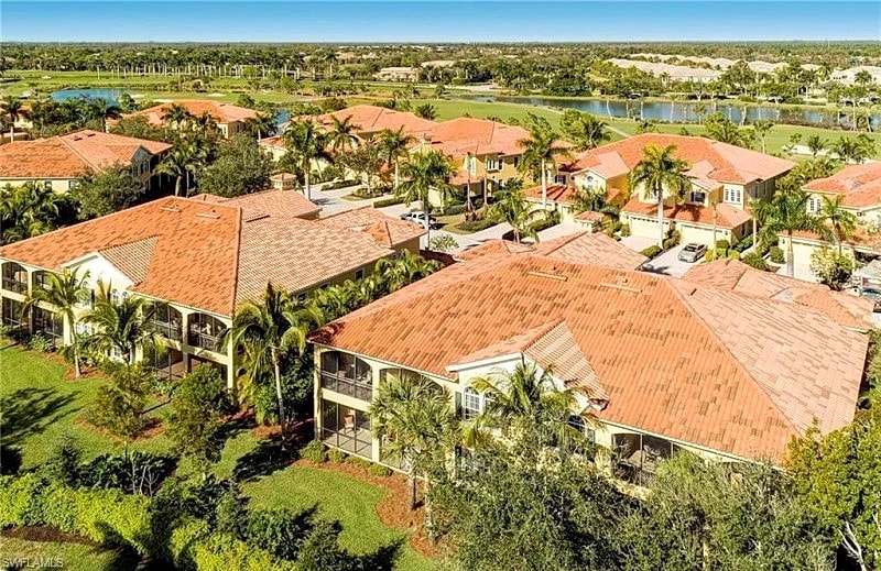 Cascada Way Vacation Condo | Naples Vacation Rentals in Naples, Florida, United States — photo 2