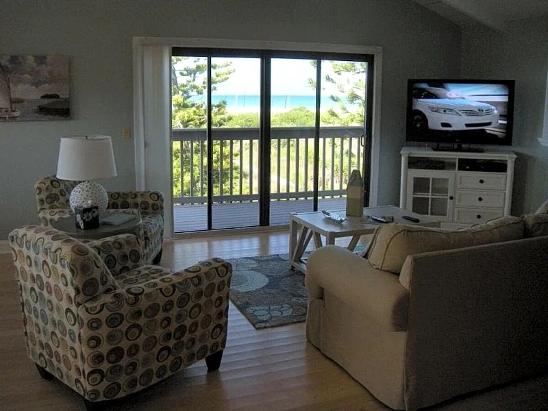 Luxury Beach Condo with Best views and Sunsets on Siesta Key in Siesta Key, Florida, United States — photo 5