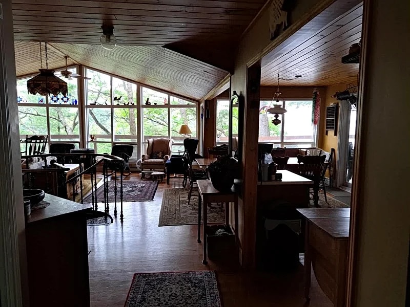 Unique 5-BR, 3-BA Cottage #231 on Lake Muskoka in Gravenhurst, Ontario, Canada — photo 5