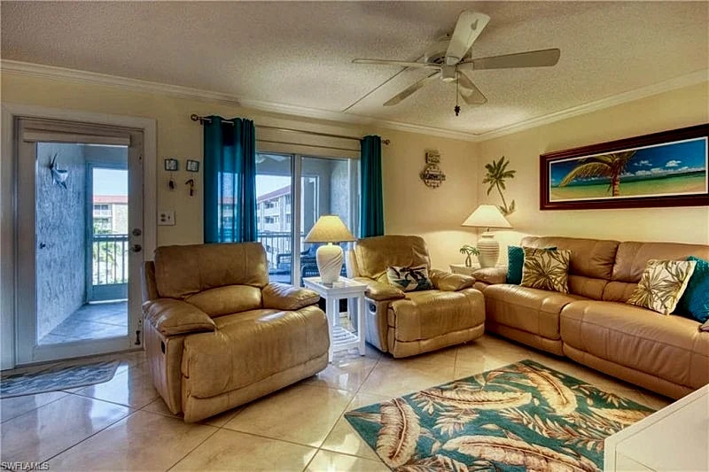 Hickory Blvd Vacation Condo | Bonita Springs Vacation Rentals in Bonita Springs, Florida, United States — photo 2