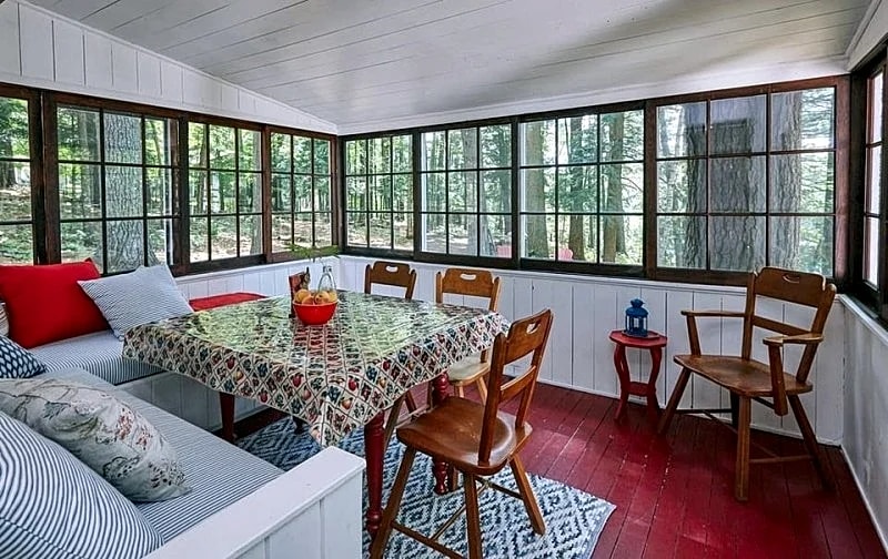 A Bright and Cozy Cottage #149 in the Heart of Muskoka in Huntsville, Ontario, Canada — photo 4