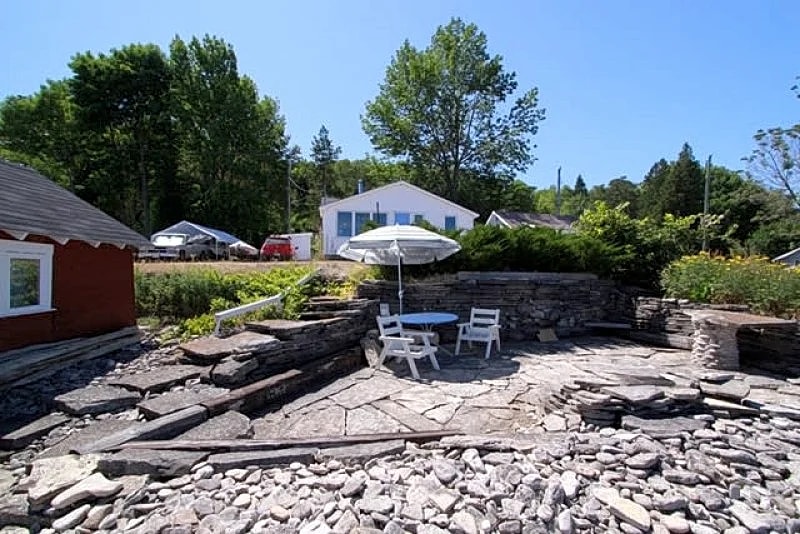 Georgian Bay Waterfront Cottage #1727 in Lion's Head in Georgian Bay, Ontario, Canada — photo 3