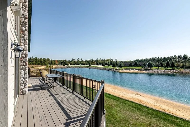 DREAM VACATION HOME ON A PEACEFUL CHANNEL AND PRIVATE BEACH in New Lisbon, Wisconsin, United States — photo 3