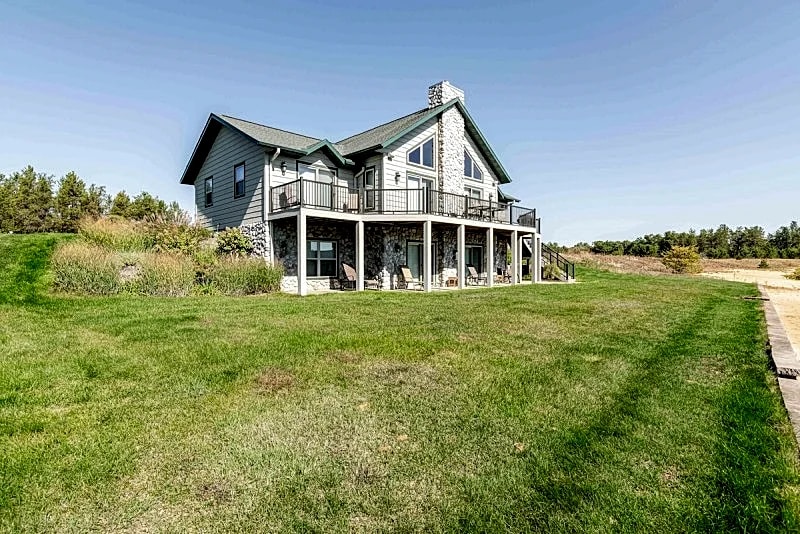 DREAM VACATION HOME ON A PEACEFUL CHANNEL AND PRIVATE BEACH in New Lisbon, Wisconsin, United States — photo 5