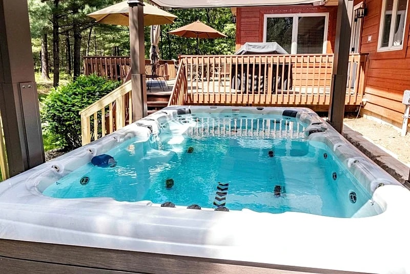 FAMILY RETREAT NEAR CASTLE ROCK LAKE - PET FRIENDLY in Mauston, Wisconsin, United States — photo 3