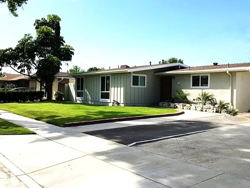 Magicway Villas + Star Wares House + Close Walk To Disneyland in Anaheim, California, United States — photo 2