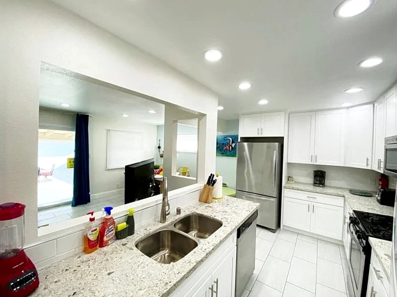 Magicway Villas + Nemo's House + Short Walk To Disneyland in Anaheim, California, United States — photo 4