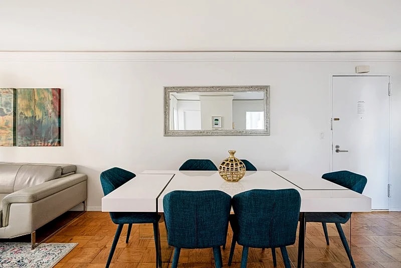 COLUMBUS CIRCLE: 2 BEDS 2 BATHS WITH PRIVATE BALCO in New York City, New York, United States — photo 3
