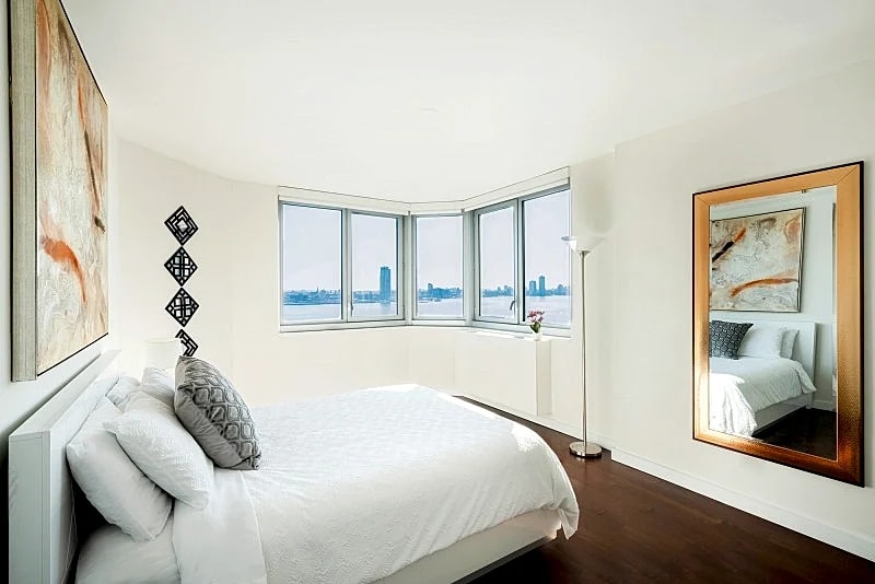 LUXURY 2 BEDS 2 BATHS IN MURRAY HILL in New York City, New York, United States — photo 5