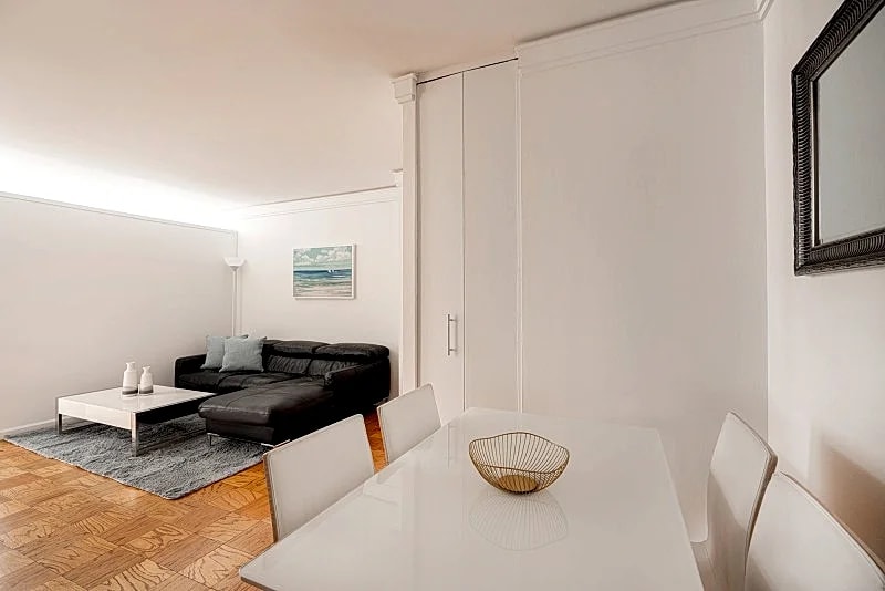 COLUMBUS CIRCLE: 2 BEDROOMS APARTMENT in New York City, New York, United States — photo 3