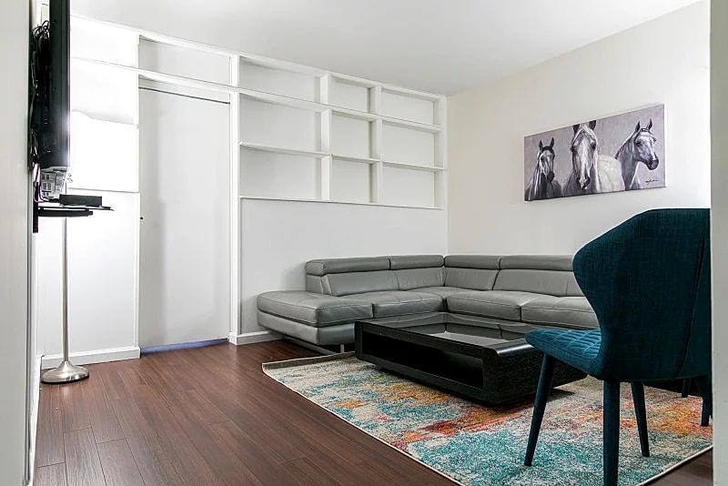 401 EAST 34TH STREET N25F in New York City, New York, United States — photo 2