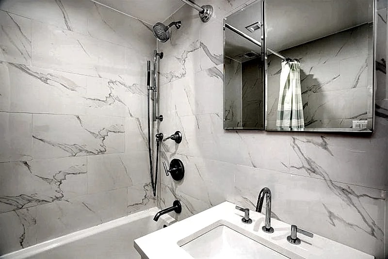 UPPER EAST SIDE - LUXURY 1 BEDROOM APARTMENT in New York City, New York, United States — photo 5