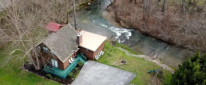 Creekfront property with close-in locations and privacy - Sevierville in Sevierville, Tennessee, United States — photo 5