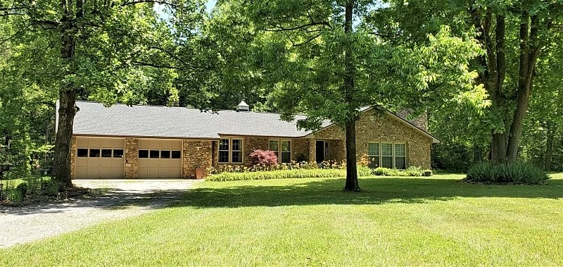 Amos's Willow Bend Stone Cottage in Page County, Virginia, United States — photo 2