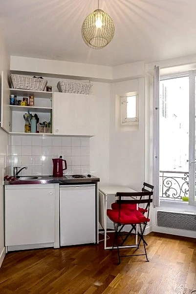 PETRARQUE studio near Trocadero and Eiffel Tower in Paris, Île-de-France, France — photo 5