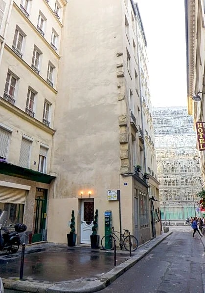 Studio Montmartre TURGOT in Rue Turgot, Paris, France — photo 2