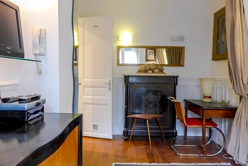 Studio Montmartre TARDIEU in Rue Tardieu, Paris, France — photo 2