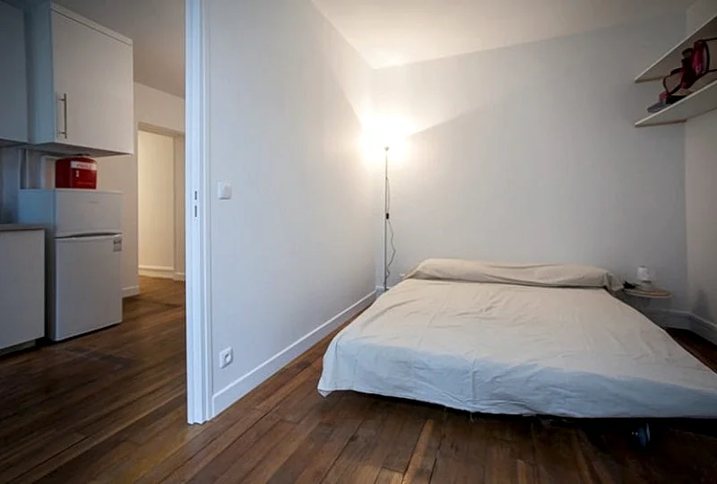 MEUNIERS near Bercy lively Area in Rue Des Meuniers, Paris, France — photo 1
