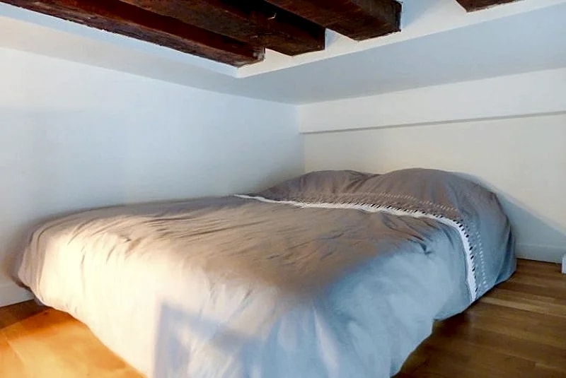 Studio Hotel de Ville SAINT DENIS in Rue St Denis, Paris, France — photo 2