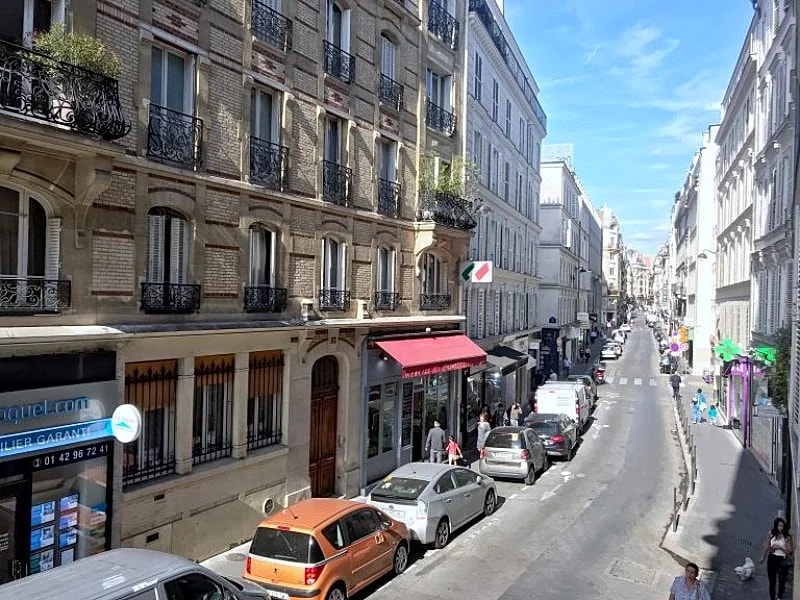 Studio Place de Ternes PONCELET 105 in Rue Poncelet, Paris, France — photo 3