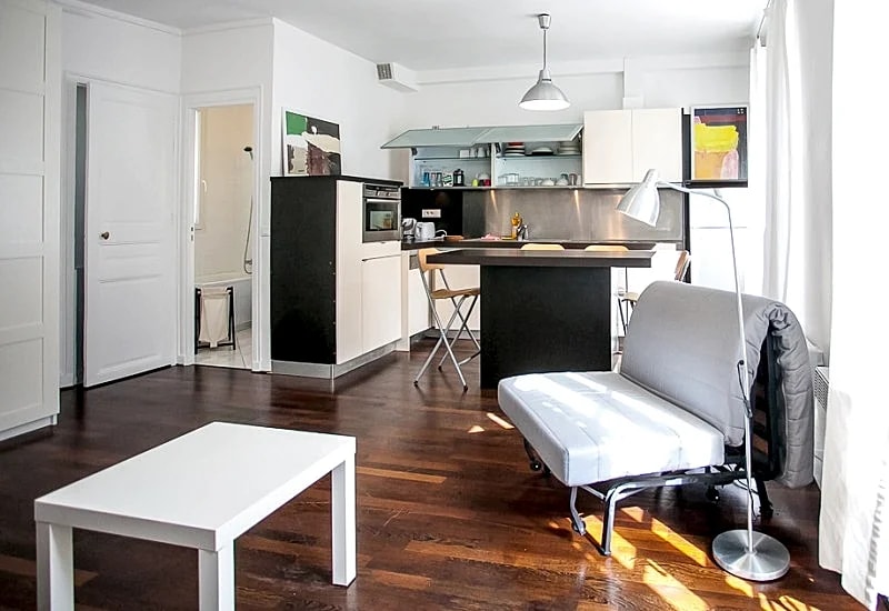 LACHARRIERE large bright and quiet studio near Saint Amboise in 3 Rue Lacharrière, Paris, France — photo 4