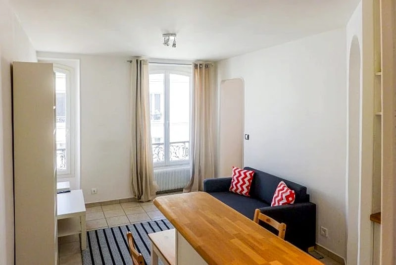 KELLER renewed 1 bedroom in Bastille in Rue Keller, Paris, France — photo 3