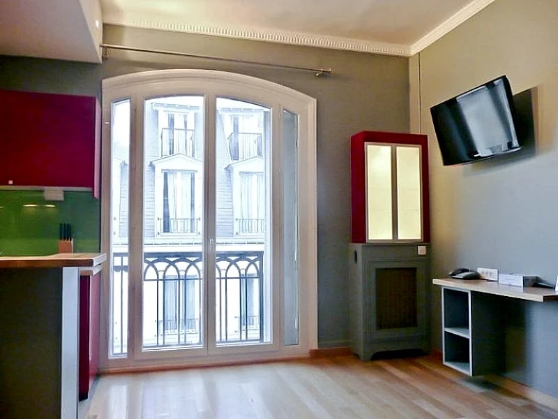 Studio Opera MADELEINE in Boulevard De La Madeleine, Paris, France — photo 5