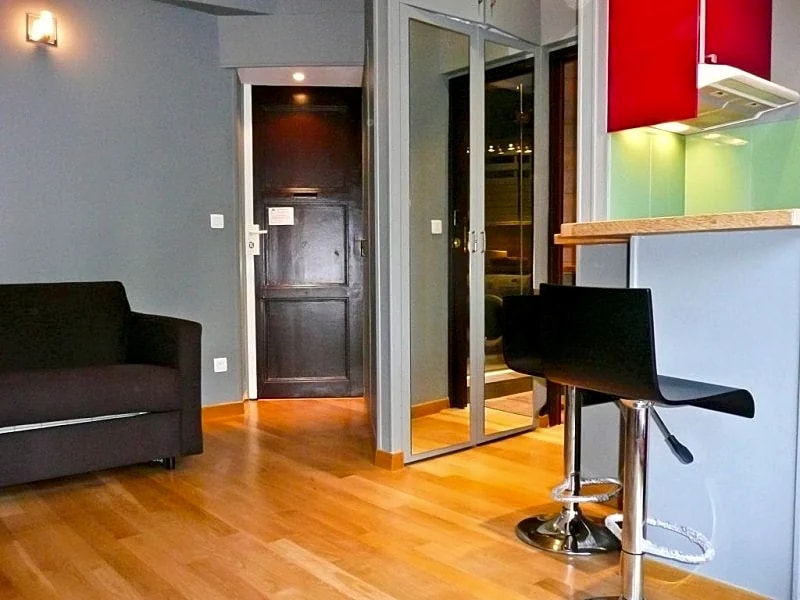 Studio Opera MADELEINE in Boulevard De La Madeleine, Paris, France — photo 3