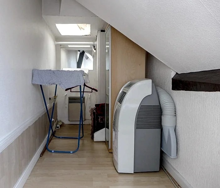 1 Bedroom Duplex le Marais GRAVILLIERS in Rue Des Gravilliers, Paris, France — photo 3
