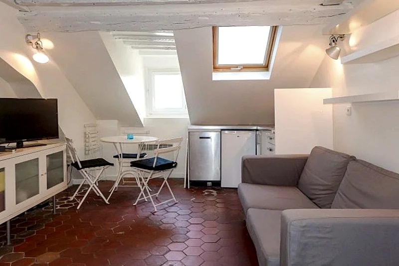 PAVEE Duplex 1 bedroom in Saint Paul and Le Marais in Rue Pavée, Paris, France — photo 3