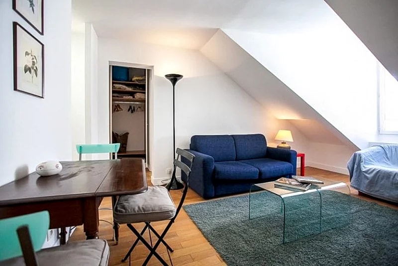 FERDINAND DUVAL 1 BEDROOM in Rue Ferdinand Duval, Paris, France — photo 2