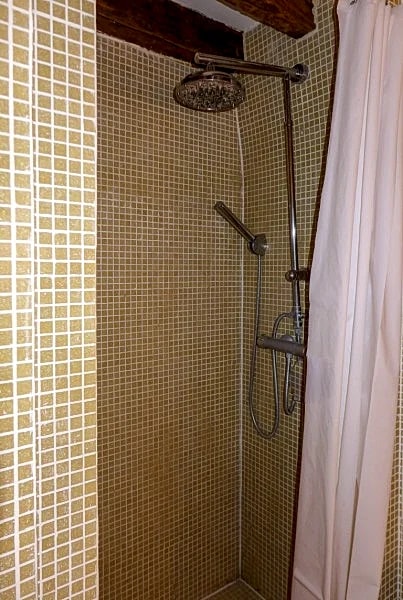 VOLTA 1 bedroom between Republique and Le Marais in Rue Volta, Paris, France — photo 4