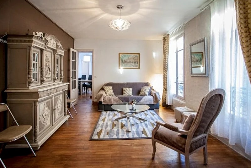 LAITIERES beautiful 3 pieces renovated apartment between Vincennes et Saint Mandé in Rue Des Laitières, Paris, France — photo 2