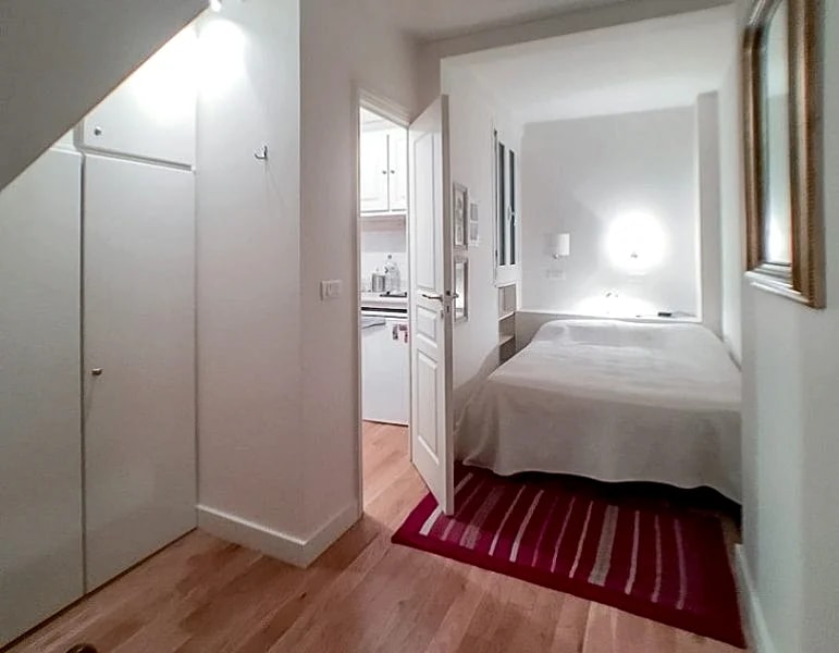 SAINT MARTIN 1 bedroom next to Hotel de Ville in 24 Rue Saint-Martin, Paris, France — photo 5