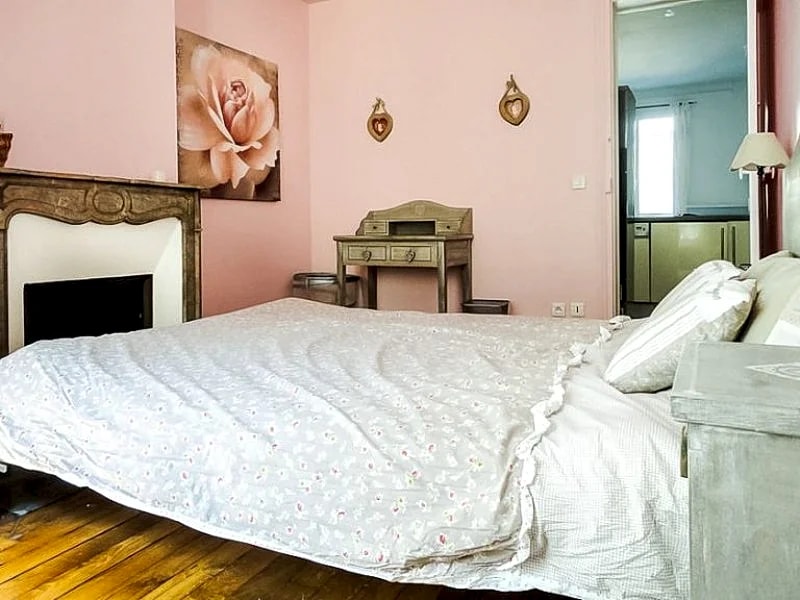 TURENNE 2 bedrooms apartment in Le Marais in Rue De Turenne, Paris, France — photo 5