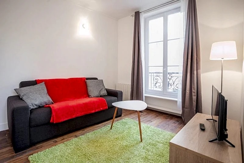 PETRARQUE 1 bedrooms near Trocadero in Rue Pétrarque, Paris, France — photo 5