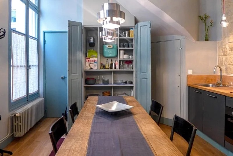 1 Bedroom apartment Sainte Croix de la BRETONNERIE 14 in Rue Sainte-Croix De La Bretonnerie, Paris, France — photo 3