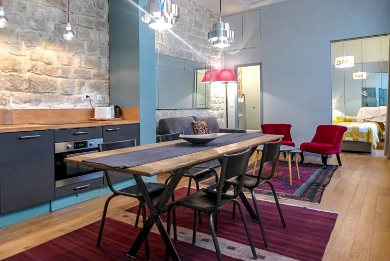 1 Bedroom apartment Sainte Croix de la BRETONNERIE 14 in Rue Sainte-Croix De La Bretonnerie, Paris, France — photo 4