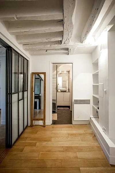 Loft Marais Area FILLES DU CALVAIRE in Rue Des Filles Du Calvaire, Paris, France — photo 3